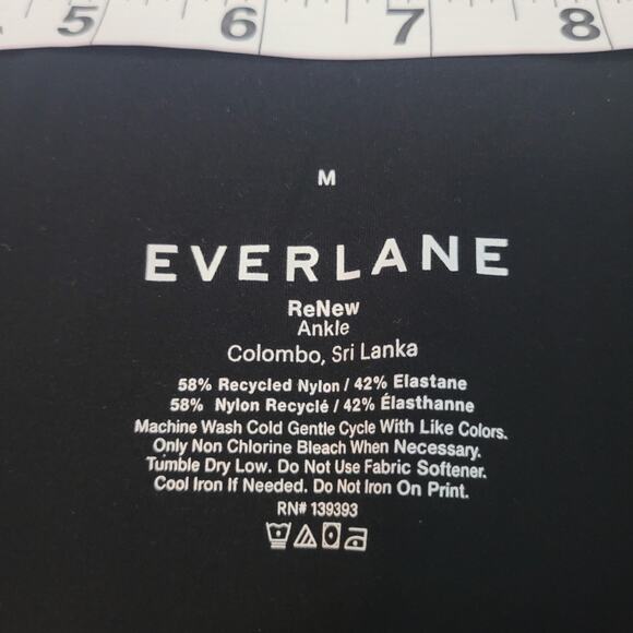 Everlane Size M ReNew Black Ankle Leggings Classic Essential Capsule Sustainable - Picture 3 of 8